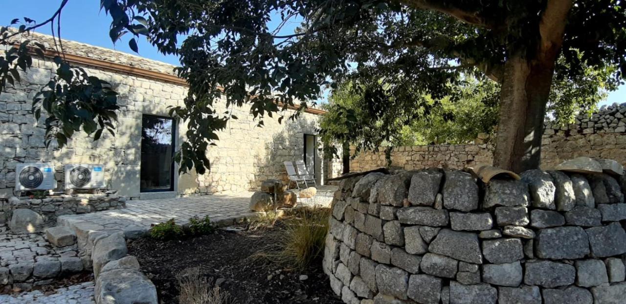 Agriturismo Fondo Paliemmu 莫迪卡 外观 照片
